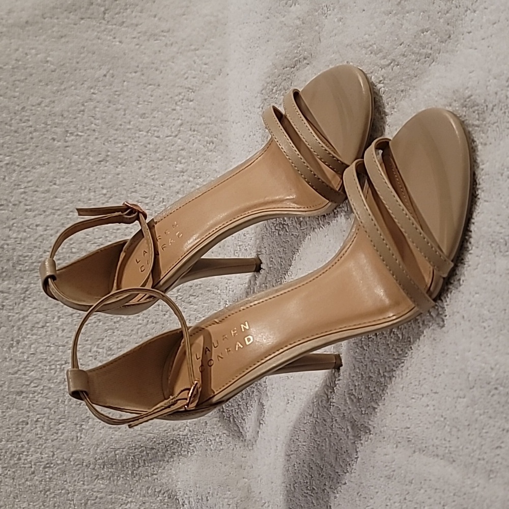 Lauren Conrad Strappy heels
